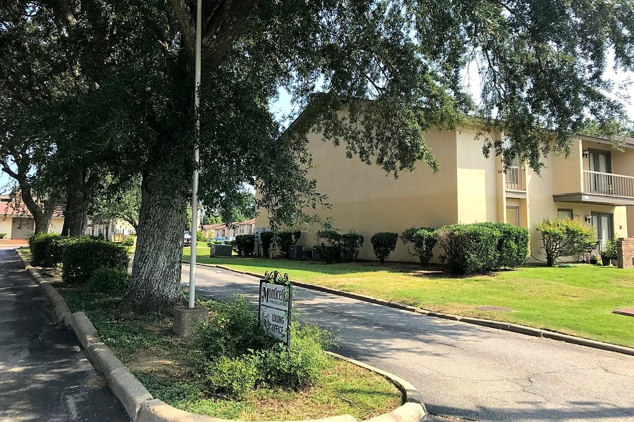 Monticello Apartments - Photo 2 of 5