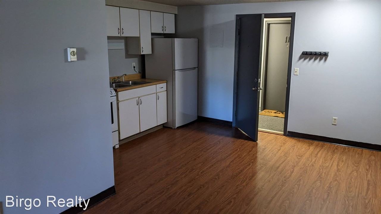 5724 Glendale Dr - Photo 2 of 7