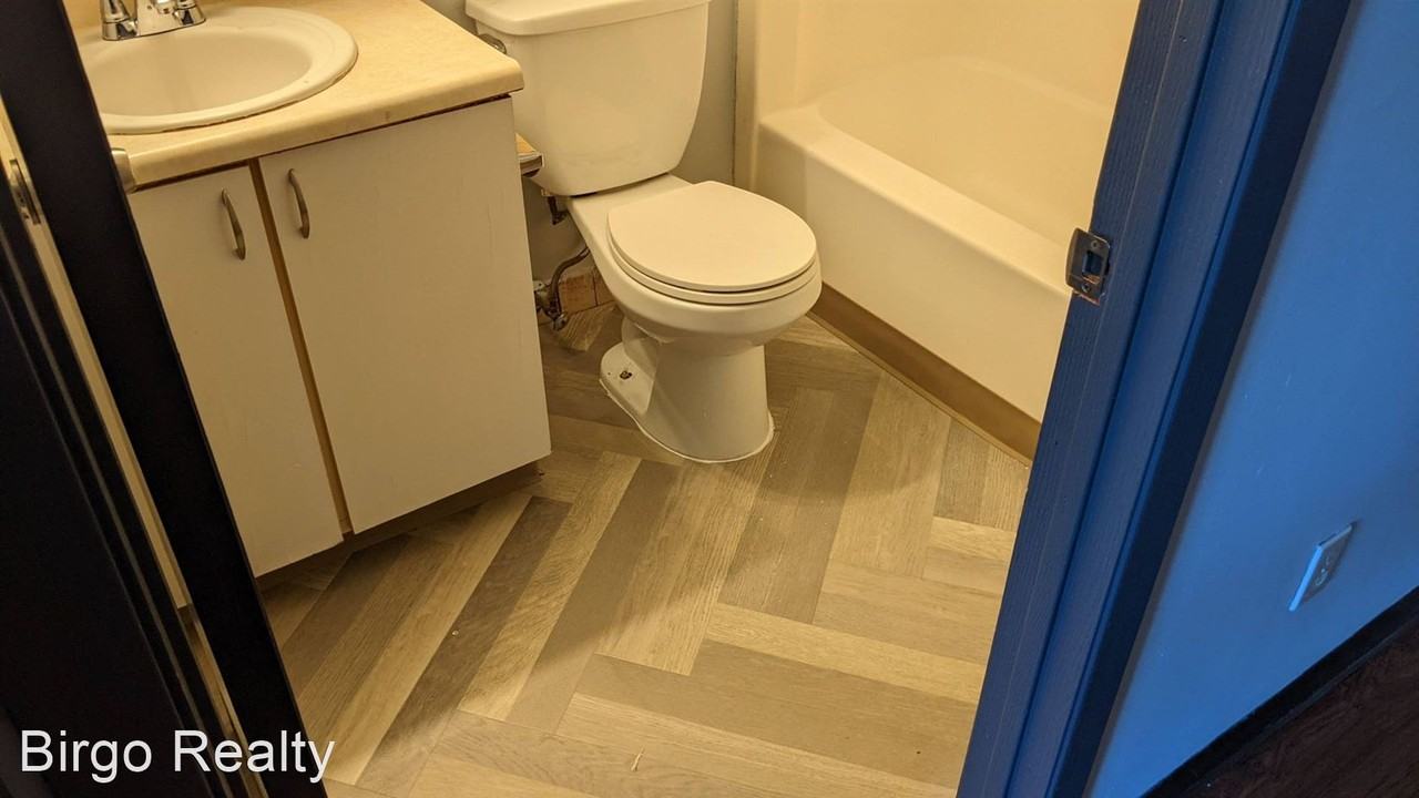 5724 Glendale Dr - Photo 3 of 7