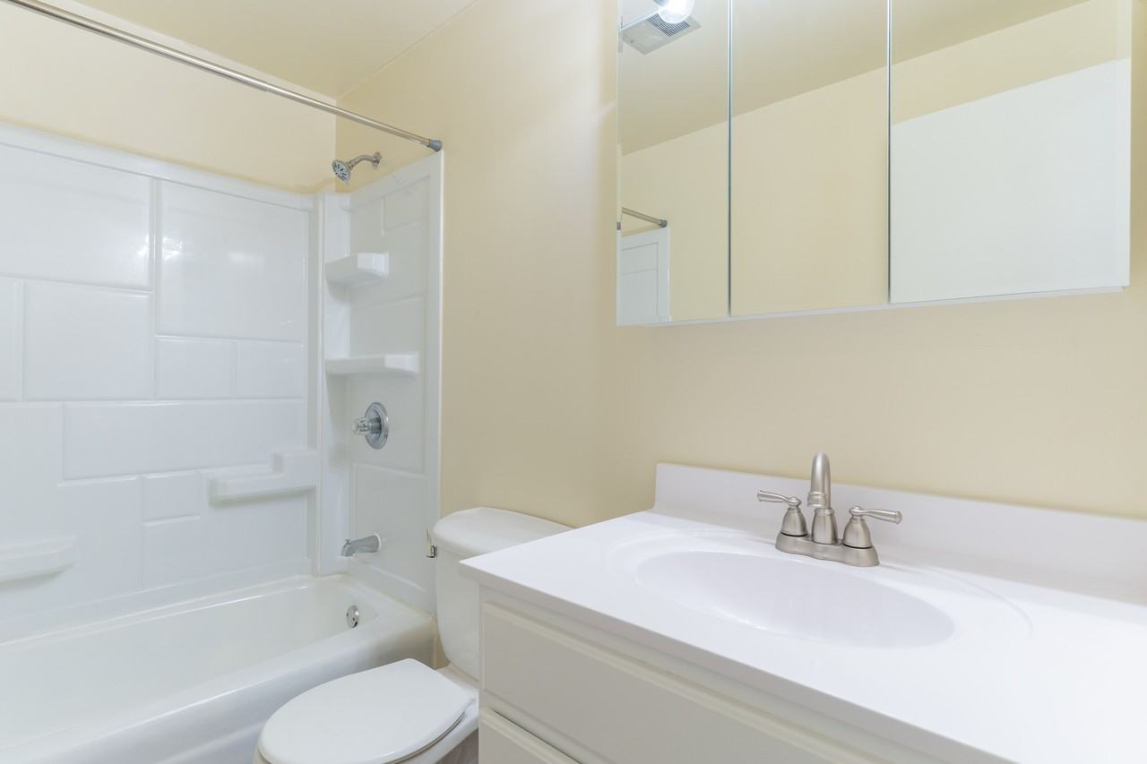 Woodhaven Apartments - Photo 7 of 49