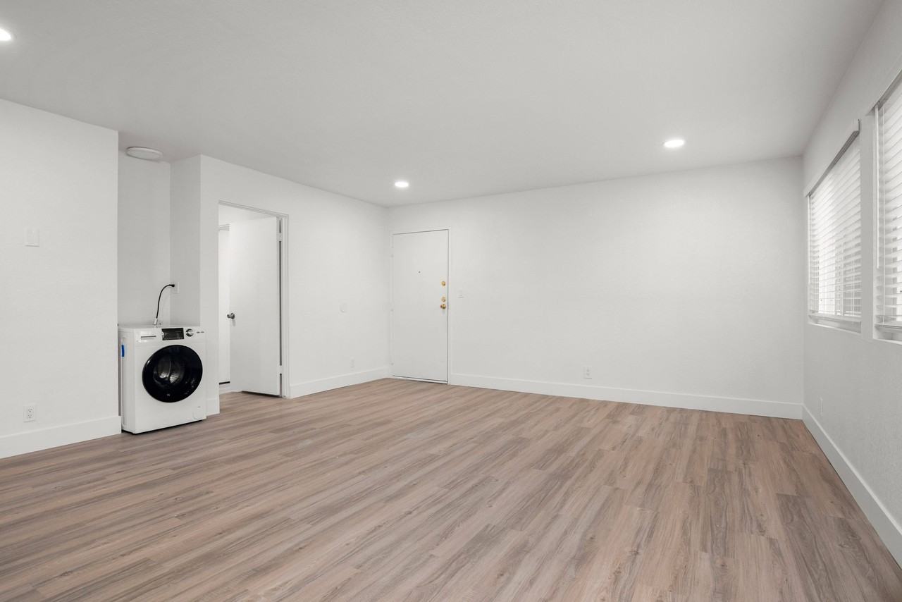 The Current 340 - Photo 3 of 18