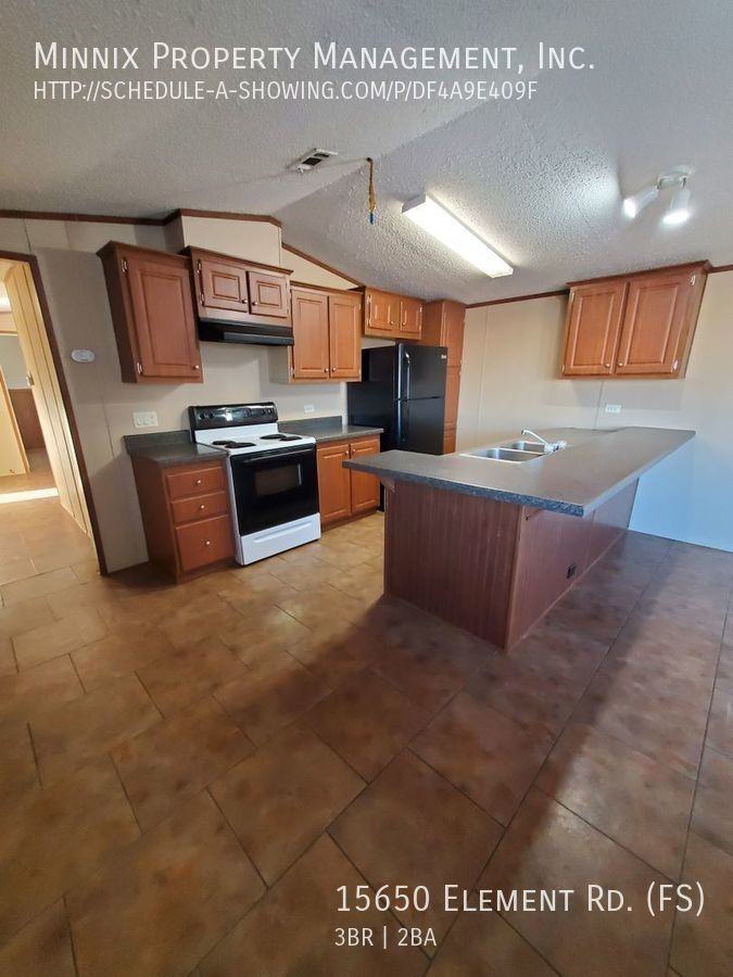 15650 Element Rd - Photo 2 of 14