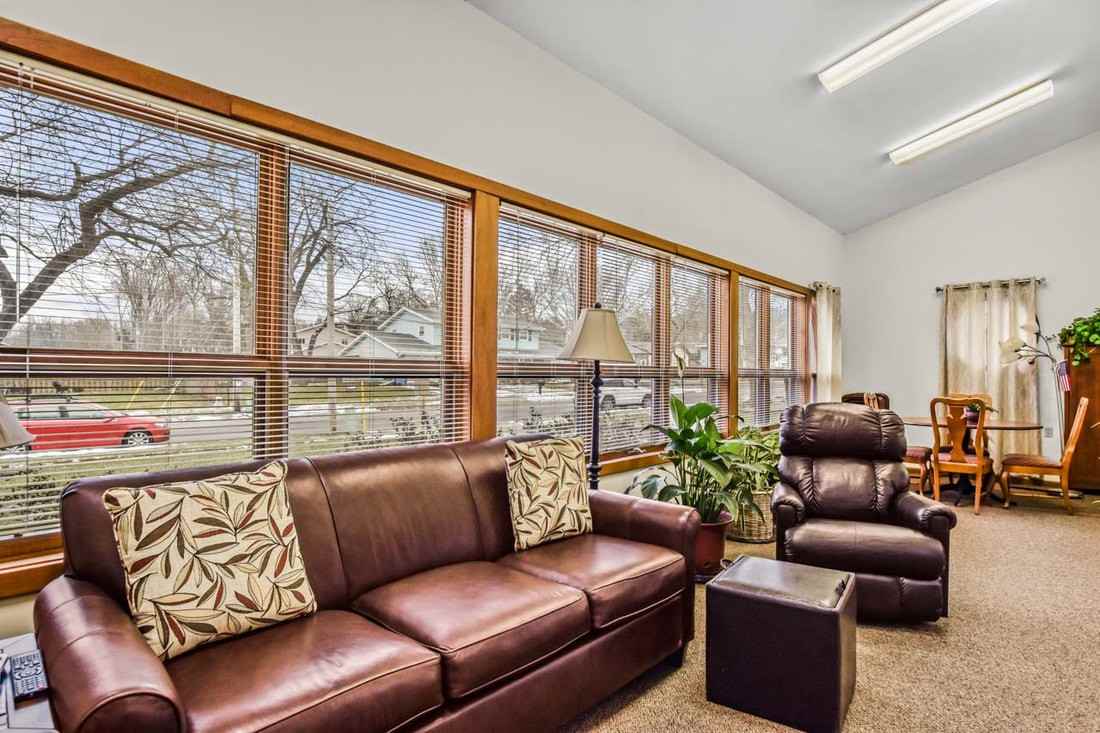 PHEASANT BRANCH SENIOR APARTMENTS (55 & Older) - Photo 3 of 19