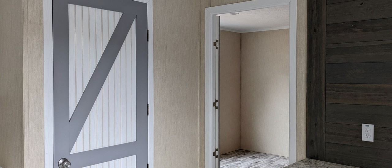 HPI Plantation Pines Homes MHP LLC - Photo 6 of 14