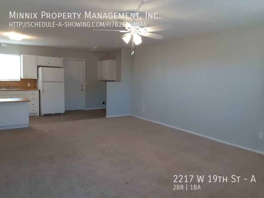 2217 W 19Th St - Photo 3 of 9