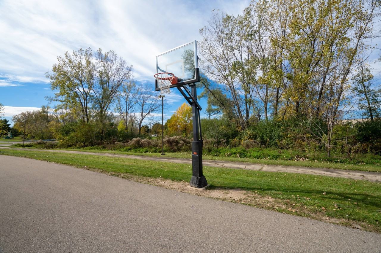 Tech Village - Photo 4 of 48