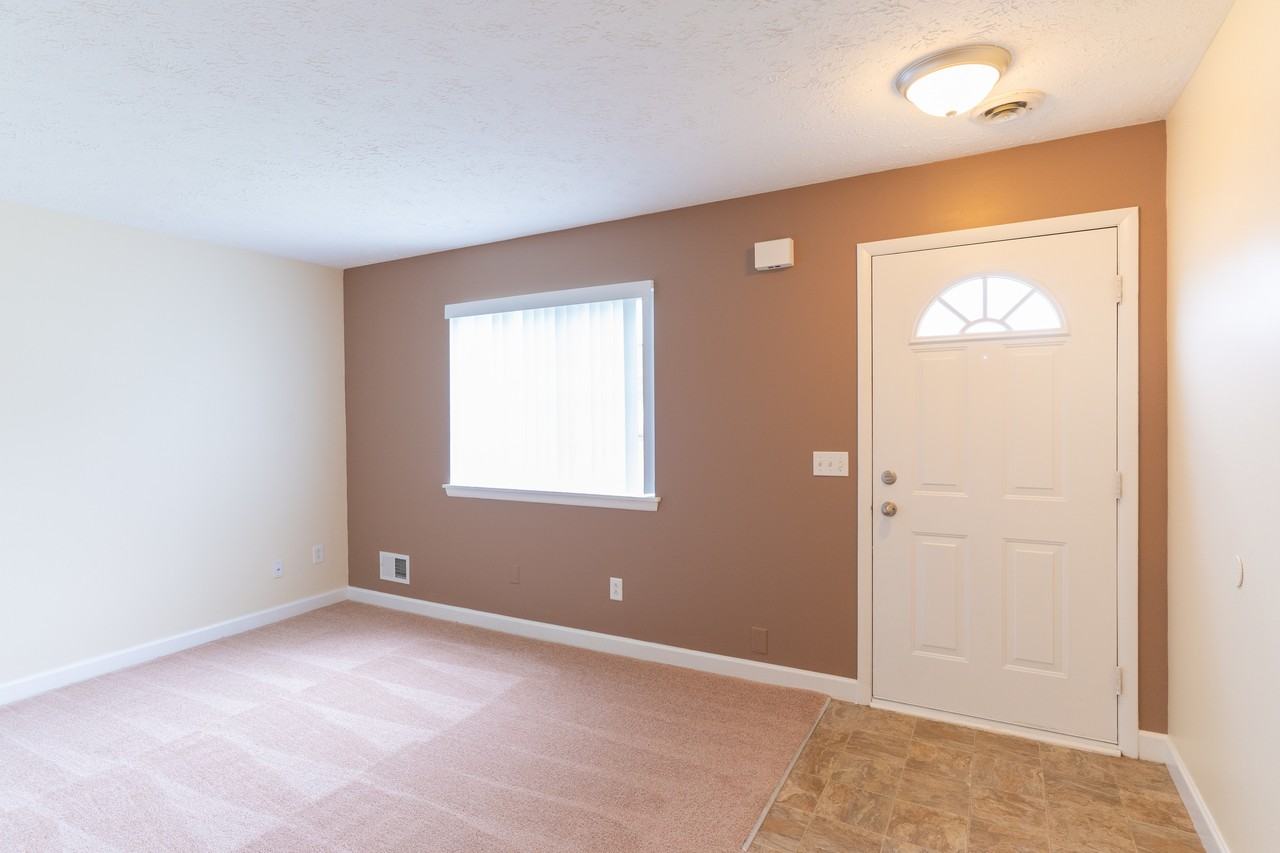 Barrington Townhomes - Photo 2 of 20