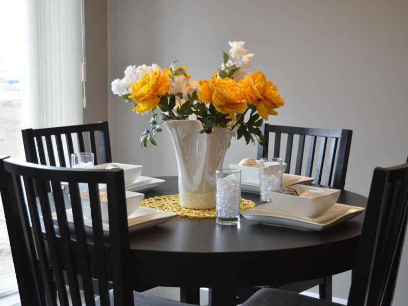 Ridgeline Apartments - Photo 2 of 4