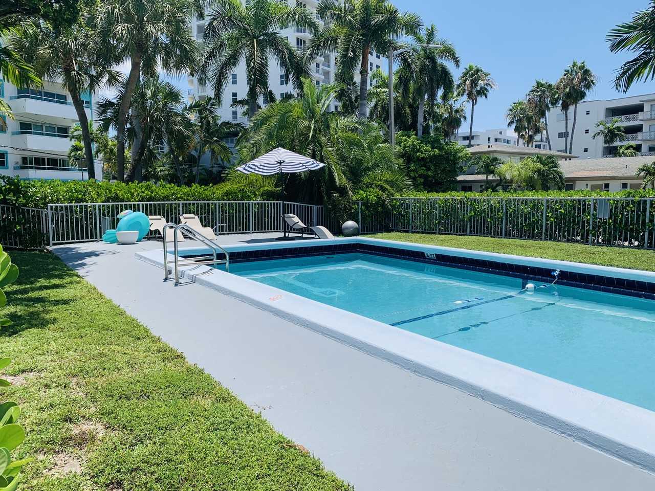 9770 E Bay Harbor Dr  Bay Harbor Islands, FL 33154 - Photo 3 of 4