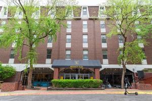 featured image of 1205 University Ave Ste 1000