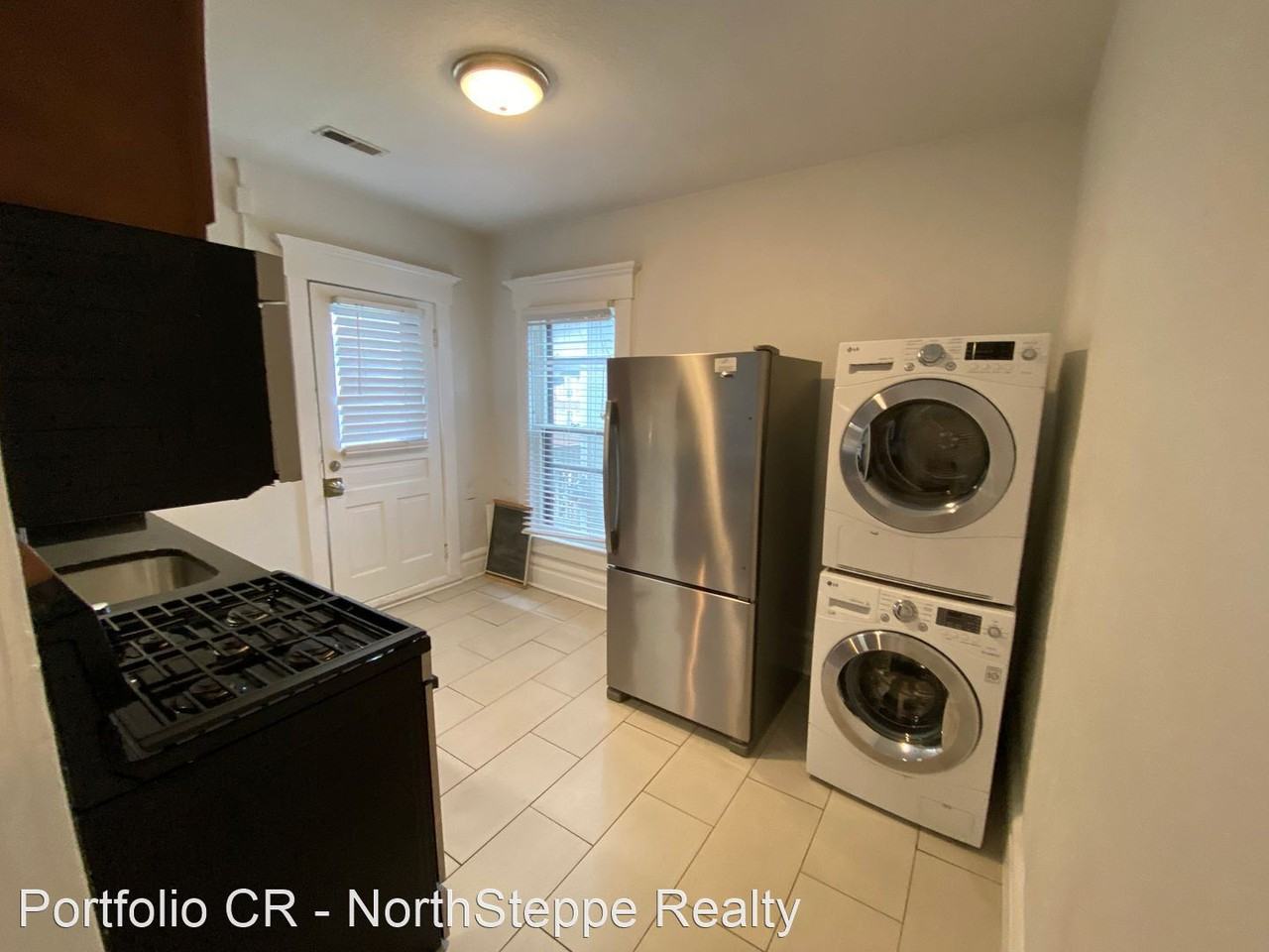 866 Dennison Ave Apartments in Victorian Village, Columbus, OH 43215