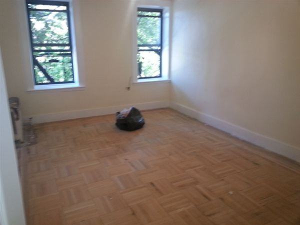 Franklin Ave - Photo 3 of 10