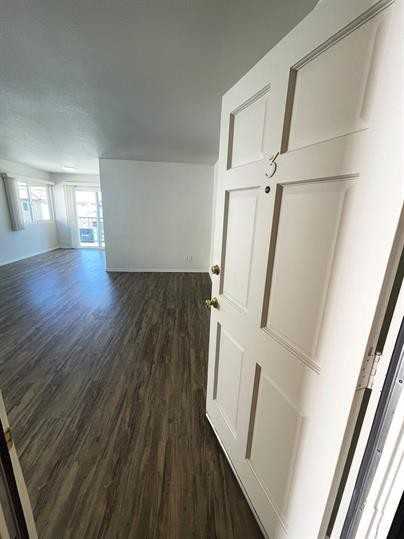 672 W. 12th Street - Photo 3 of 28