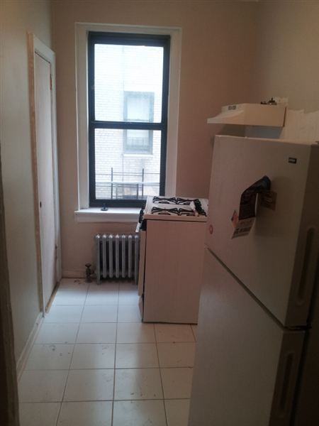 Neptune Ave - Photo 2 of 4