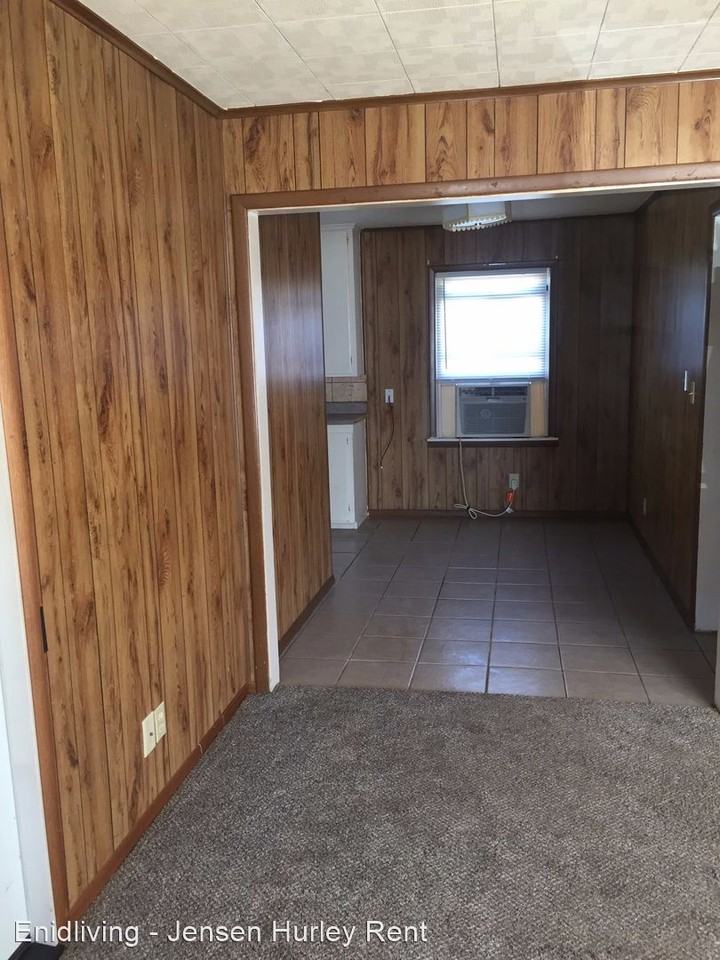 1414 W Wallace Dr - Photo 3 of 17