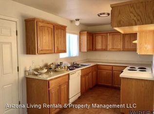 3383 N Houck Rd - Photo 2 of 17