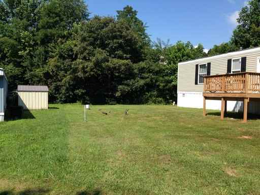 112 Daniels Park Cir - Photo 2 of 3