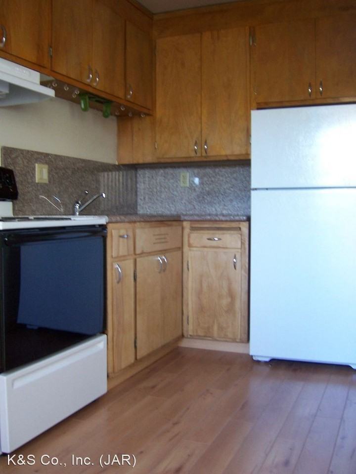2017 Delaware Street - Photo 2 of 6