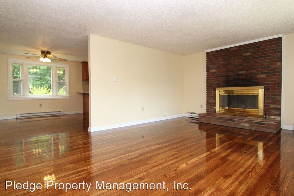 81 Driscoll Dr - Photo 2 of 26