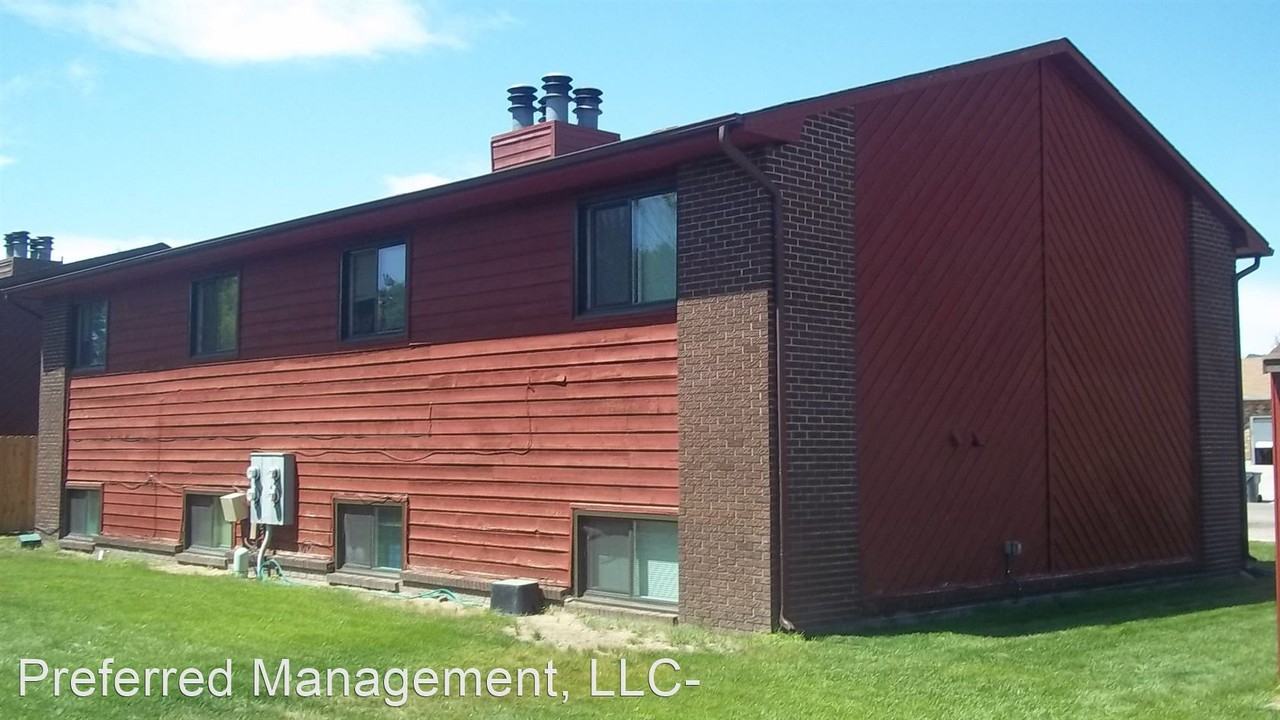 5417, 5419, 5421, 5423 Akes Drive - Photo 2 of 2