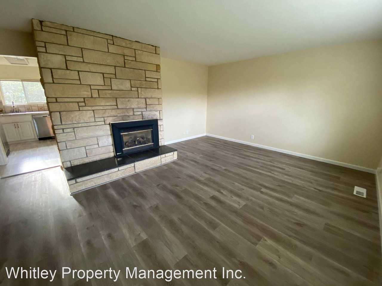 117 Club Dr - Photo 2 of 17