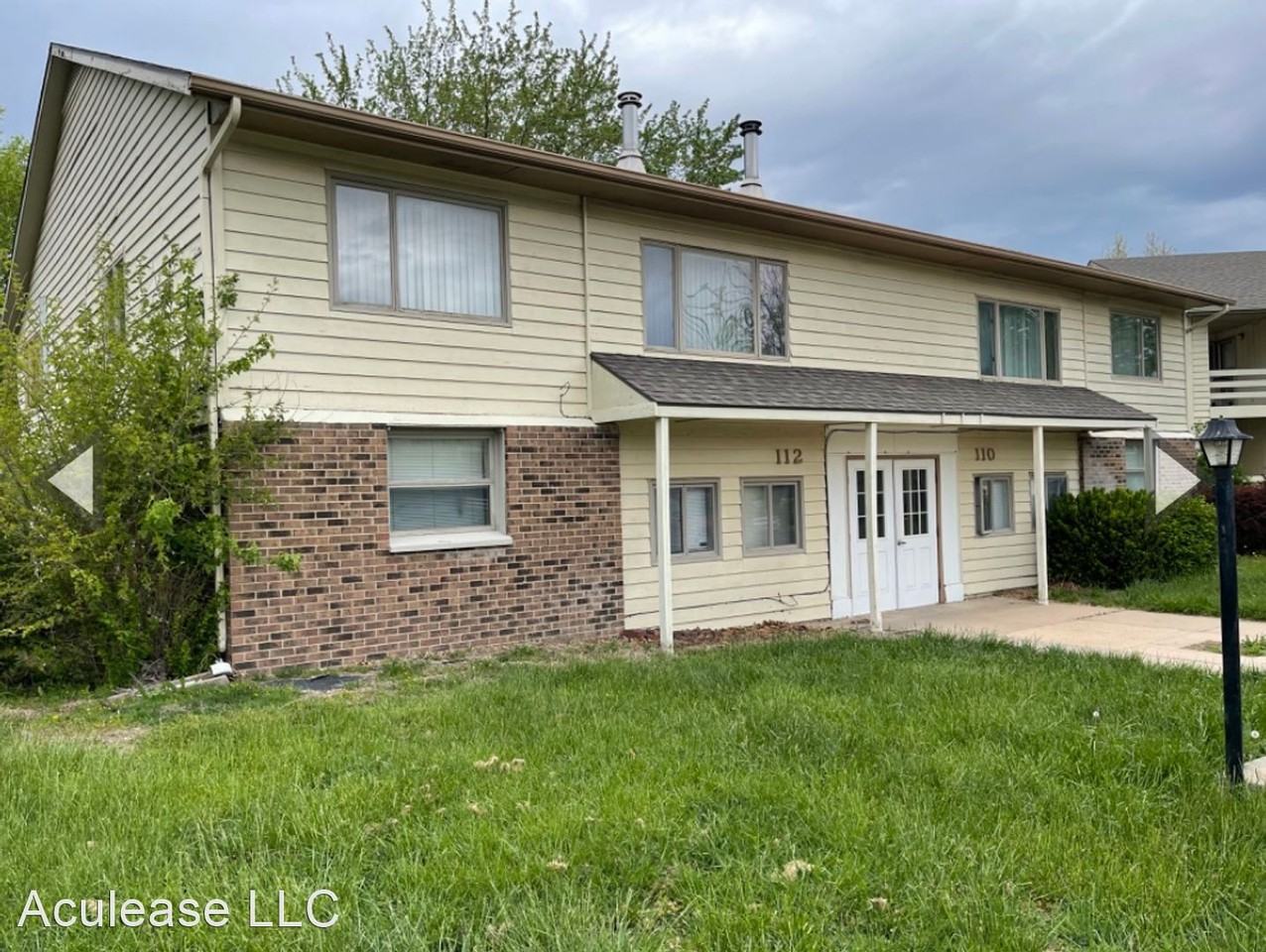 110/112 Cherry Hills - Photo 2 of 9