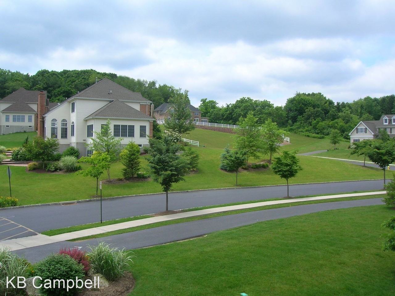 1019 Old Course Ln - Photo 2 of 15