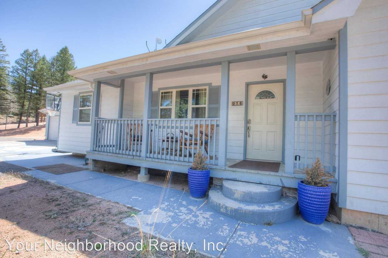 16 Spruce Cir - Photo 2 of 26