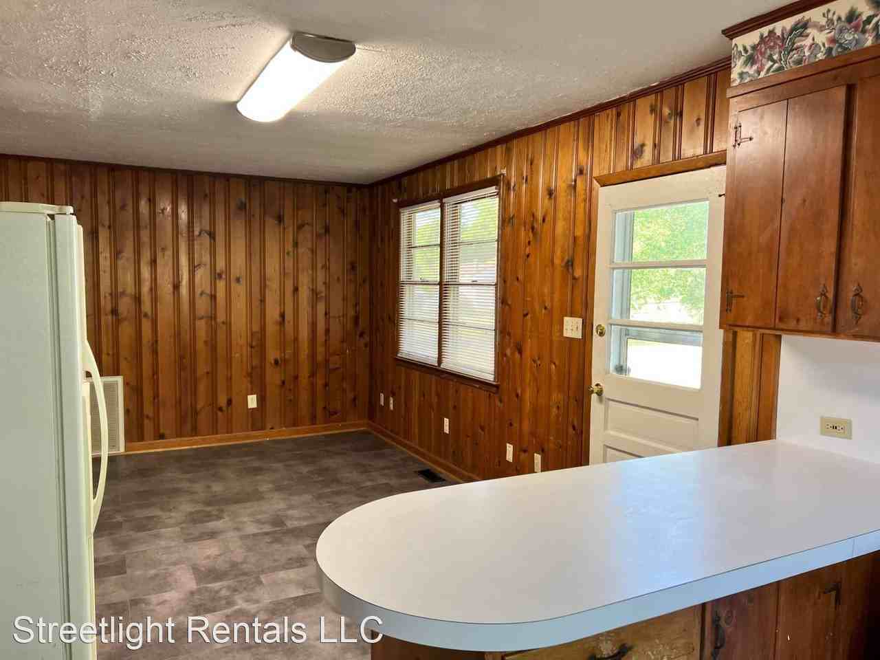 607 Sherrie Ln - Photo 3 of 26