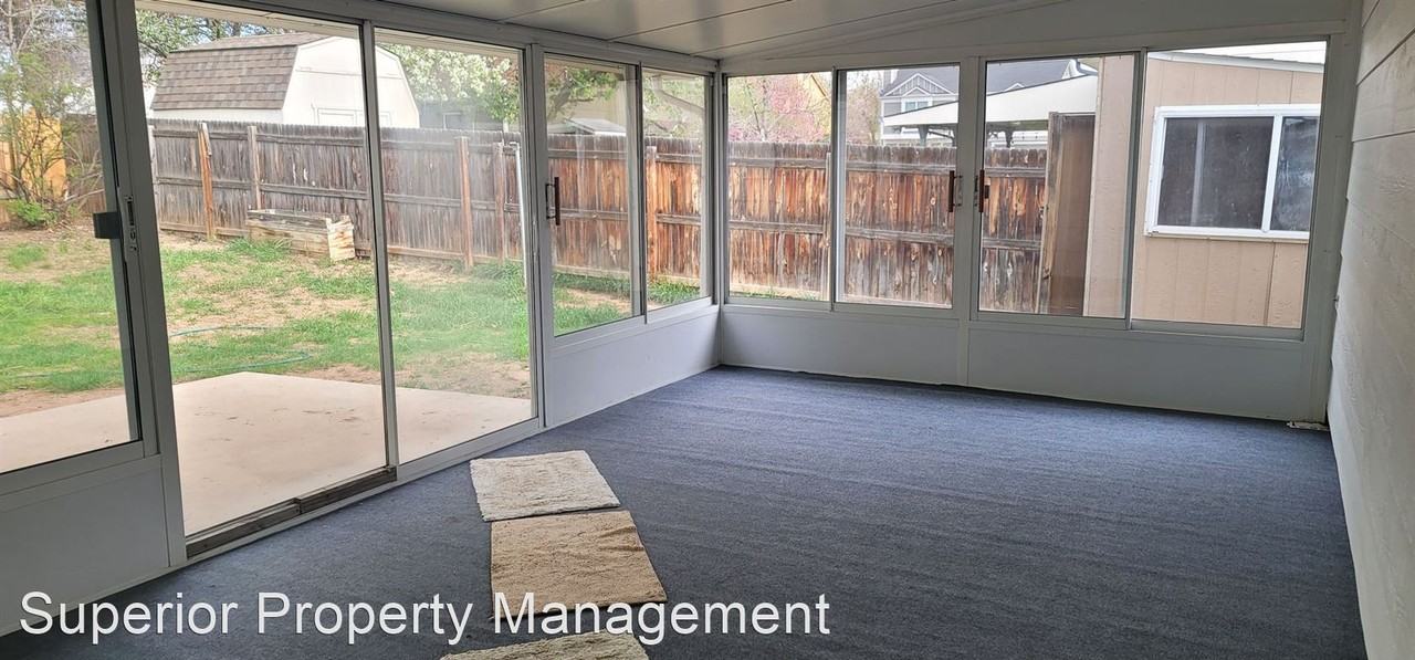 4119 Warbler Dr - Photo 3 of 23