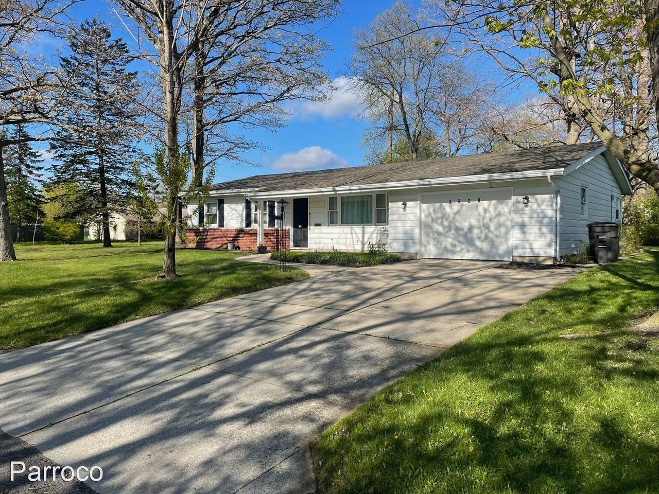 3020 Beacon St - Photo 2 of 21