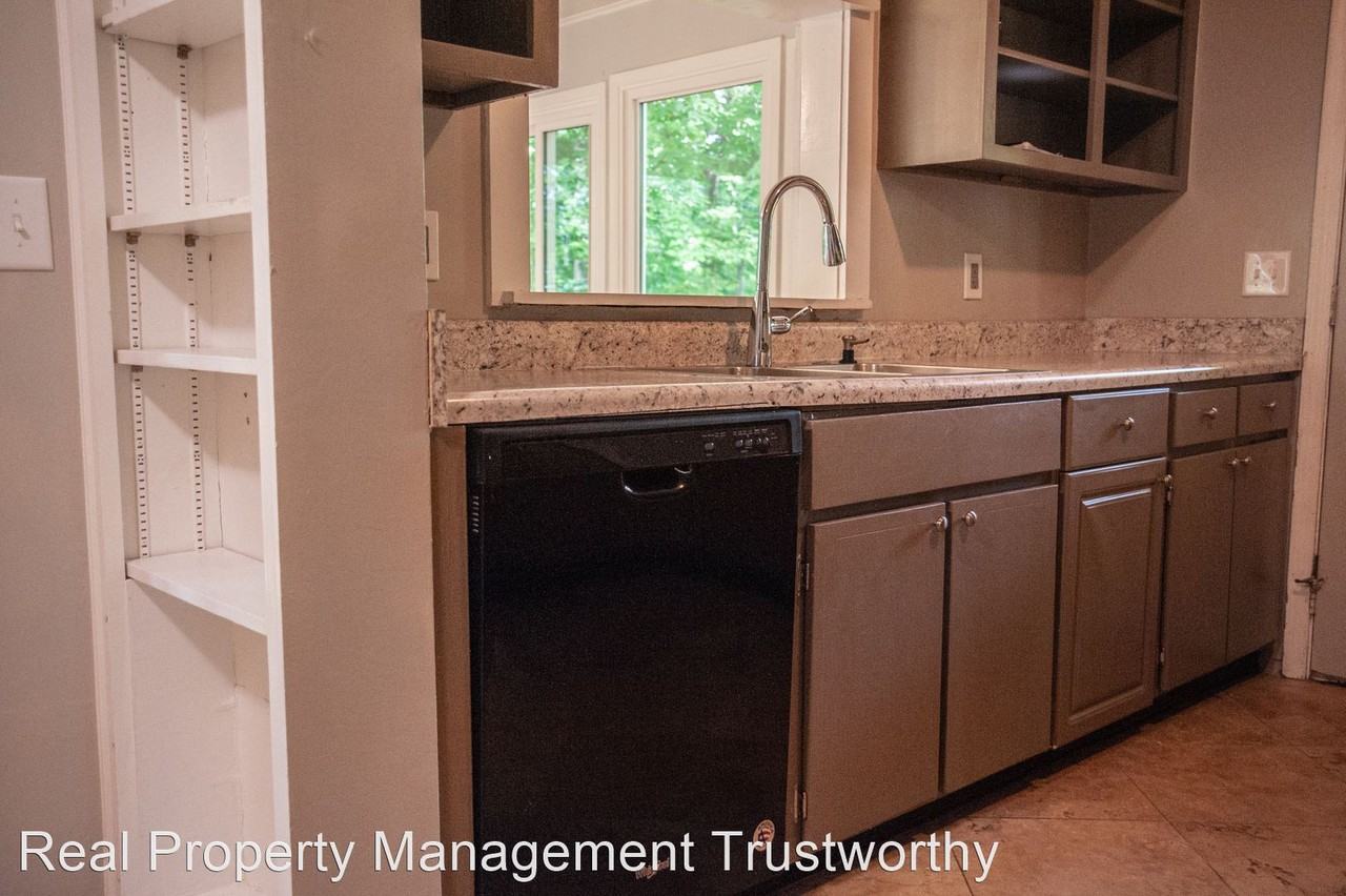 1317 Sedwick Rd - Photo 3 of 17