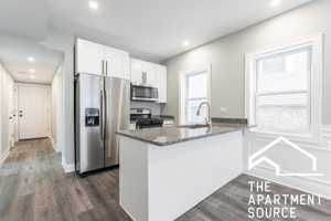 featured image of 1923 N Pulaski Rd #G