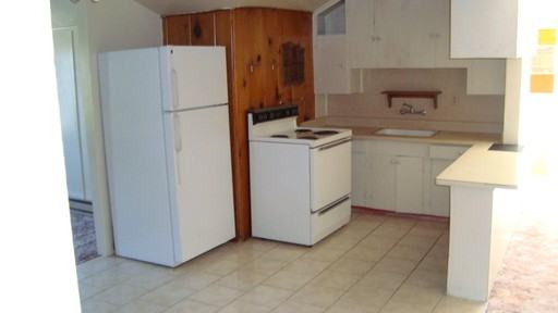 1143 Magnolia Ave - Photo 3 of 7