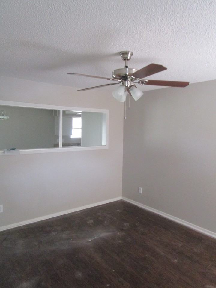 534 E Fairmeadows Dr - Photo 2 of 11