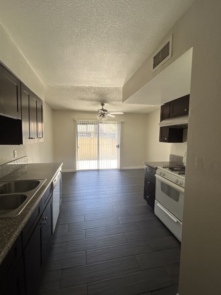 4509 Buena Vista Dr - Photo 6 of 21