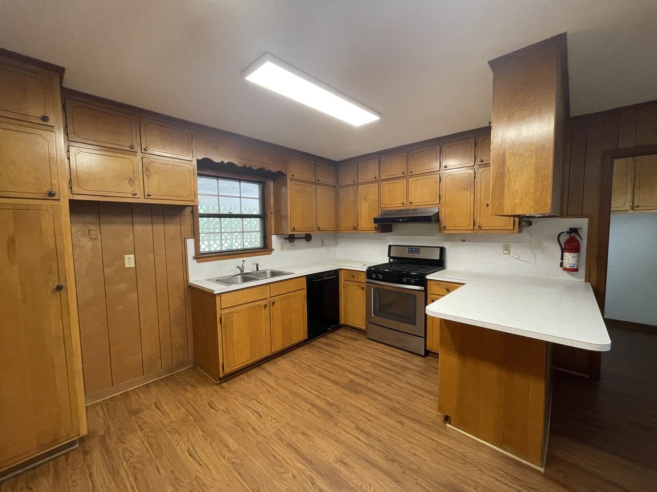 31520 Stagecoach Rd - Photo 2 of 16