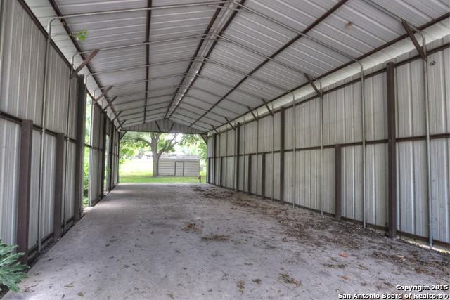 1322 Terminal Loop Rd - Photo 3 of 25