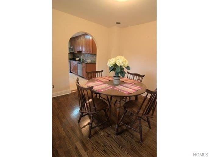 2 Morningside Rd - Photo 3 of 16