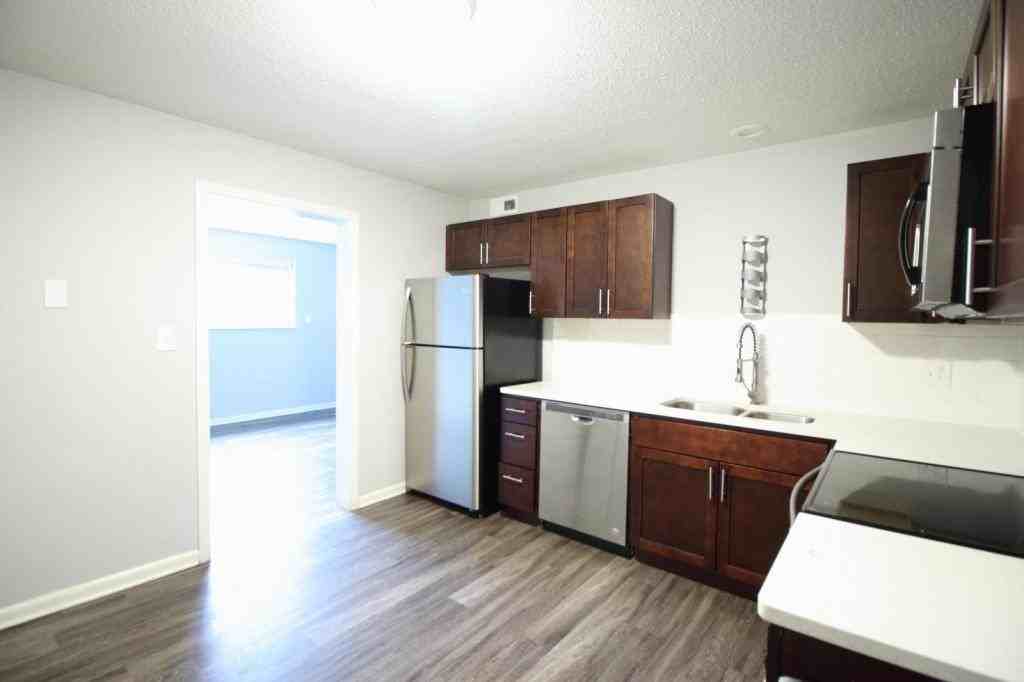 2530 W 47th Ave #11 - Photo 4 of 22