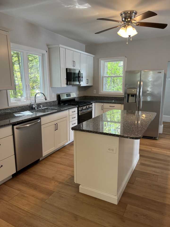 67 Main Street - Photo 3 of 14