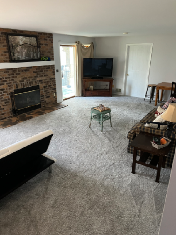 2806 Lincolnshire Ct - Photo 3 of 12