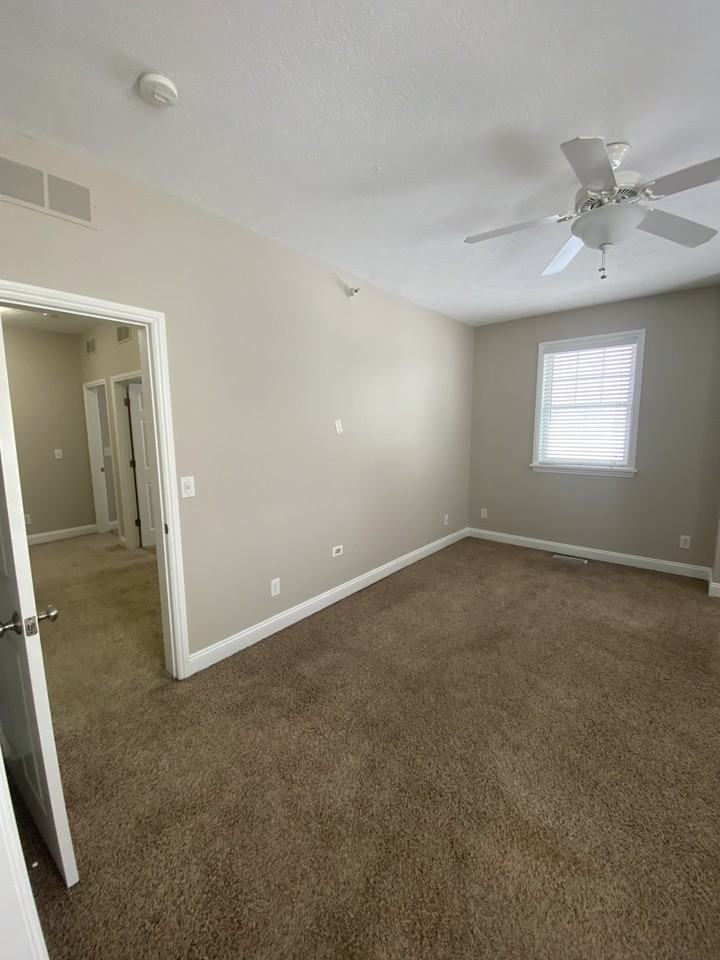 217 E Saint Joseph St #217 - Photo 3 of 11