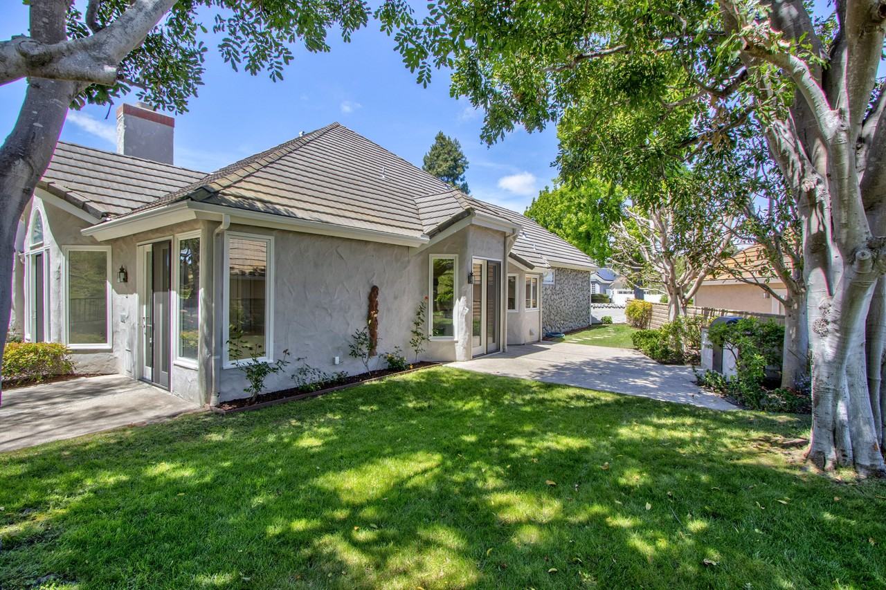 5131 Tattersall Sq #NA - Photo 2 of 14