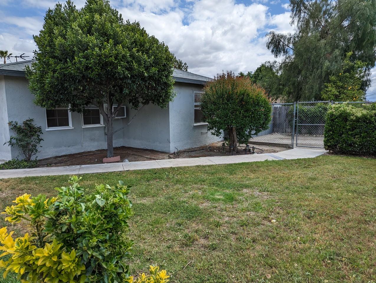 165 1/2 N 13th Ave #BACK - Photo 2 of 23