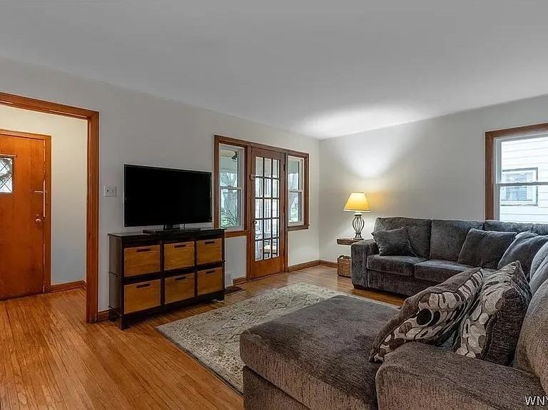 3370 Wallace Dr #NA - Photo 2 of 6