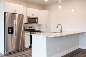 featured image of 301A N Johnson Ave #A