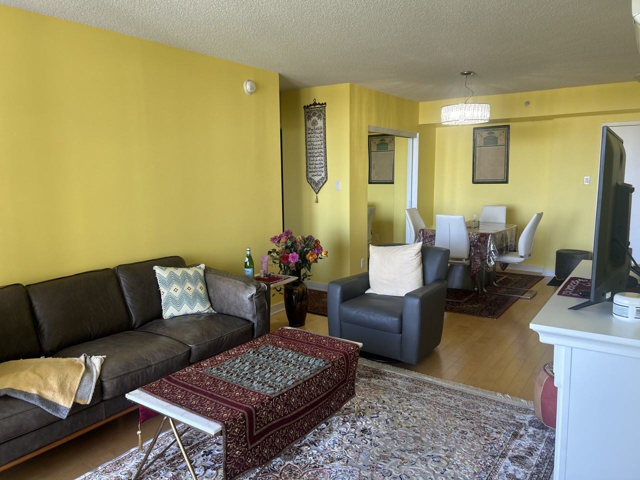 10650 Place de l'Acadie - Photo 2 of 15