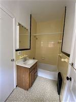 303 E Madison St #1 - Photo 6 of 8