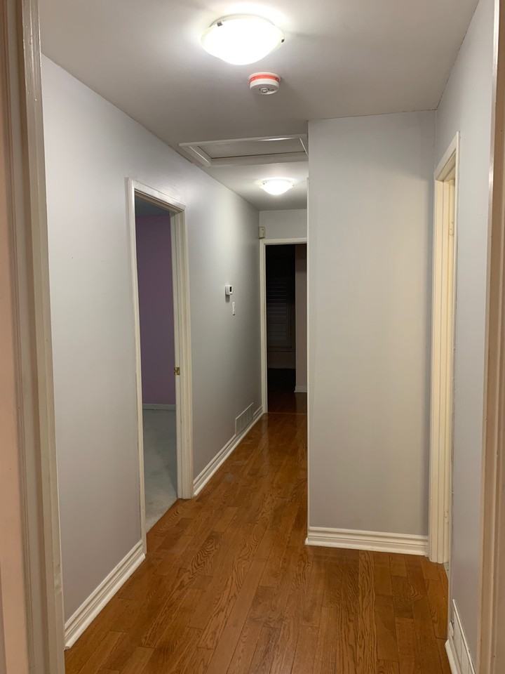 195 Michael Boulevard - Photo 2 of 13